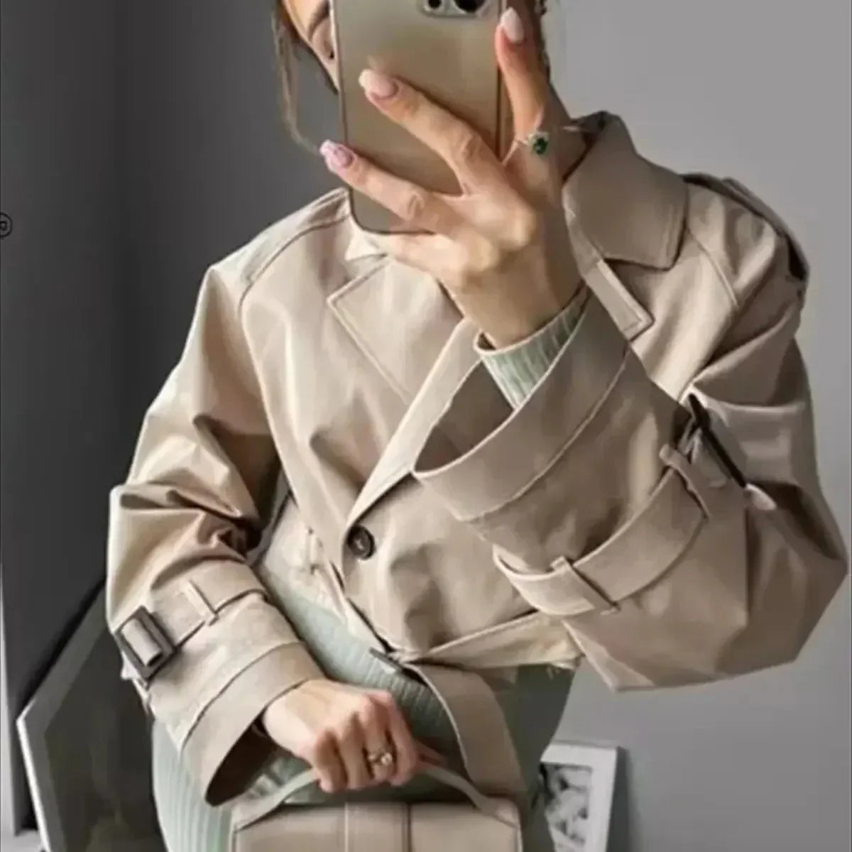 Image of Barbara | Women's Cropped Belted Trench Coat