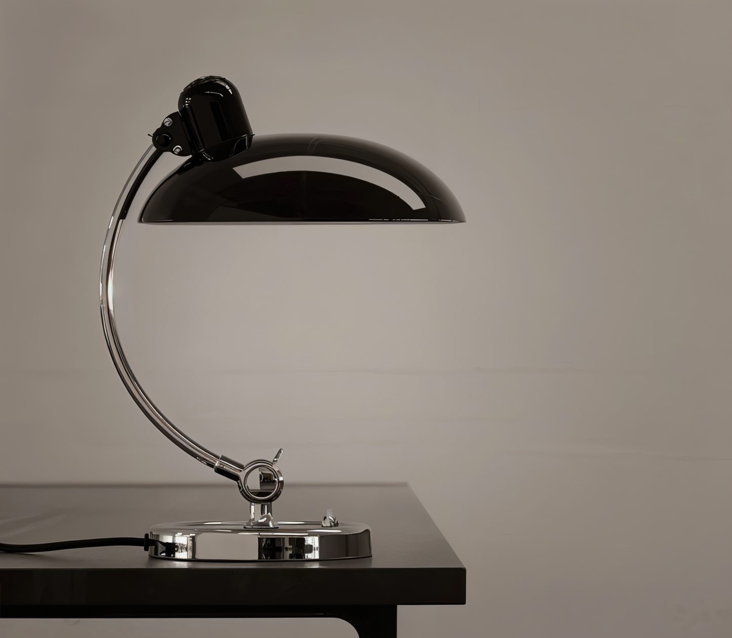 Adjustable Vintage LED Desk Lamp in Iron, Stylish Desk Light for Work and Reading