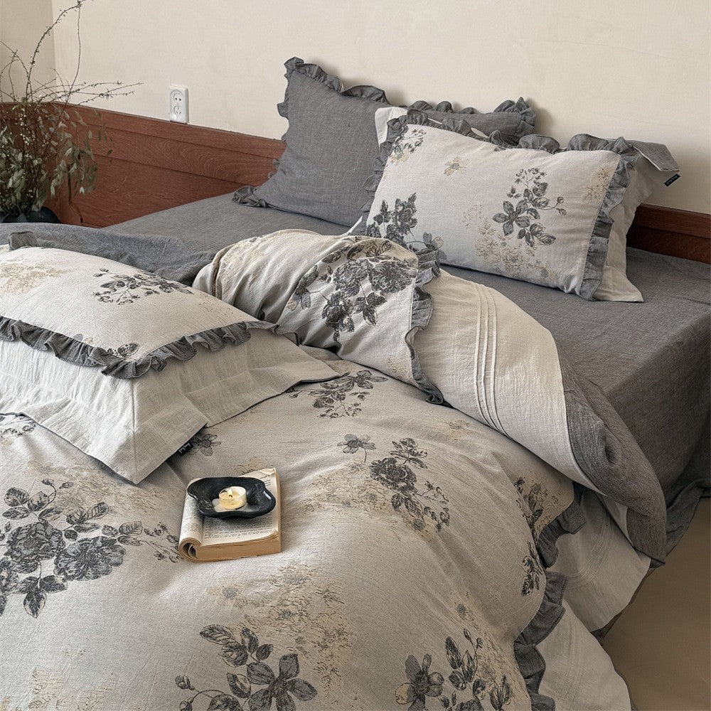 Cotton-Linen Bedding Set with Vintage Floral Print and Ruffled Trim