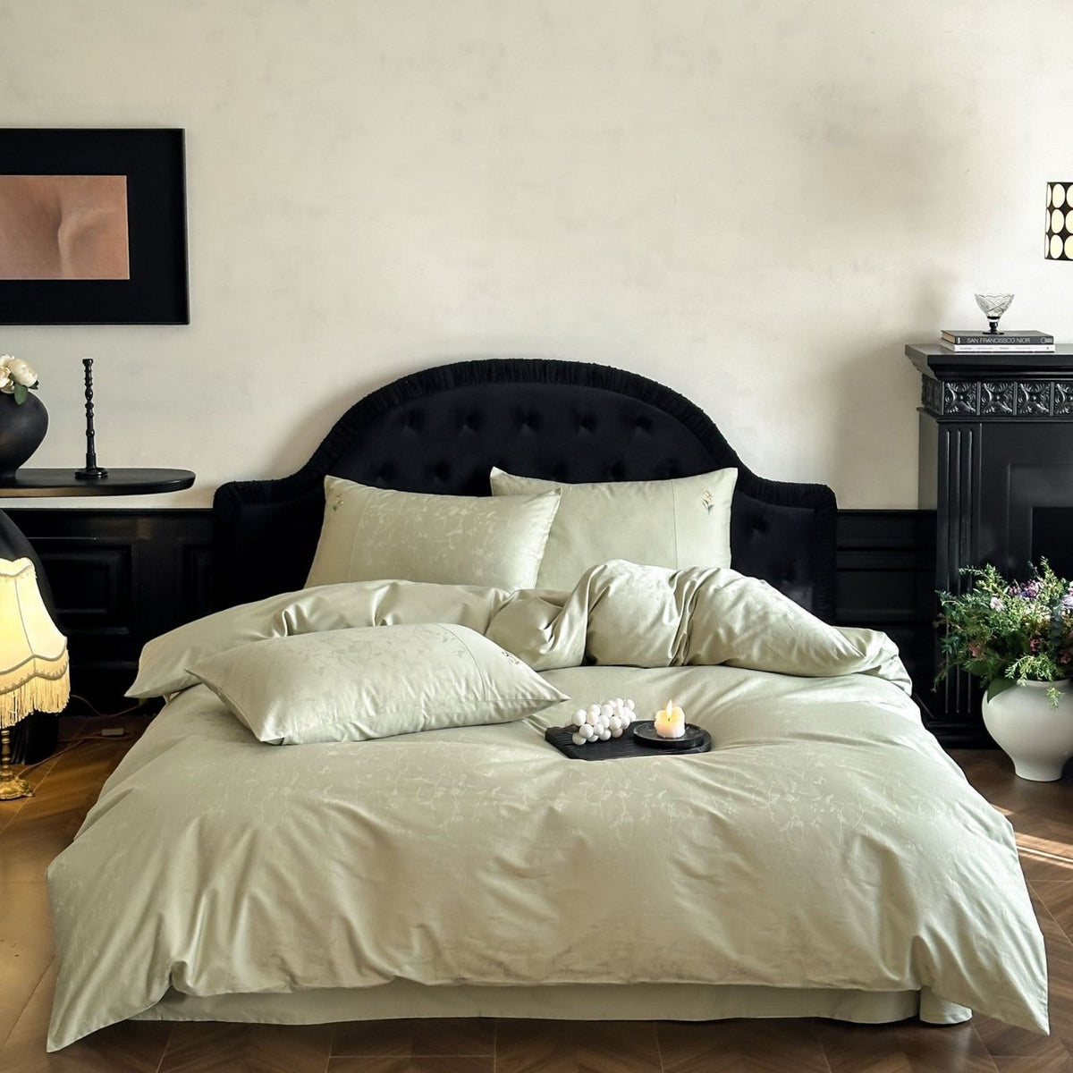 Cotton Sateen Bedding Set with Fine Jacquard Pattern