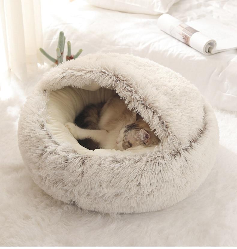 Cozy Cat & Dog Bed | Warm, Soft & Safe