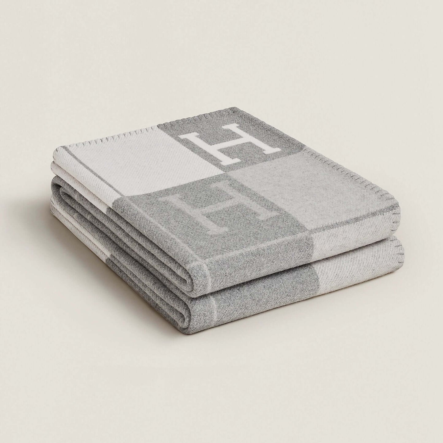 Cozy Wool-Cashmere Blanket 140x170cm