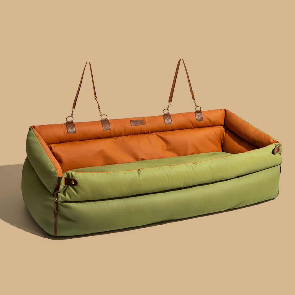 Dog Car Seat in Faux Leather - Safety & Style