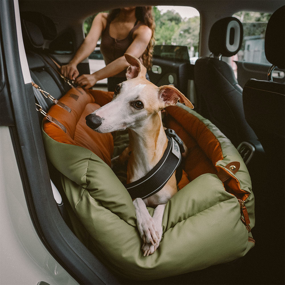 Dog Car Seat in Faux Leather - Safety & Style