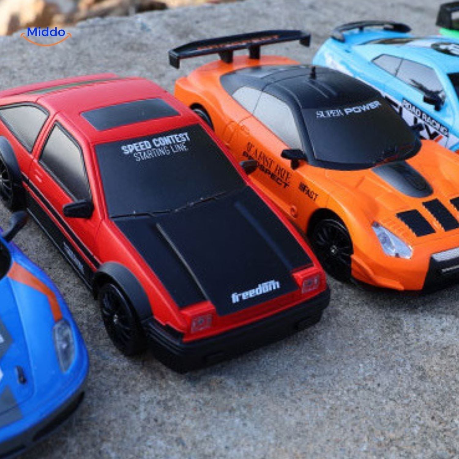 DriftMaster™ GTR | 4WD Drift RC Car, Fast Charging Function & Action!