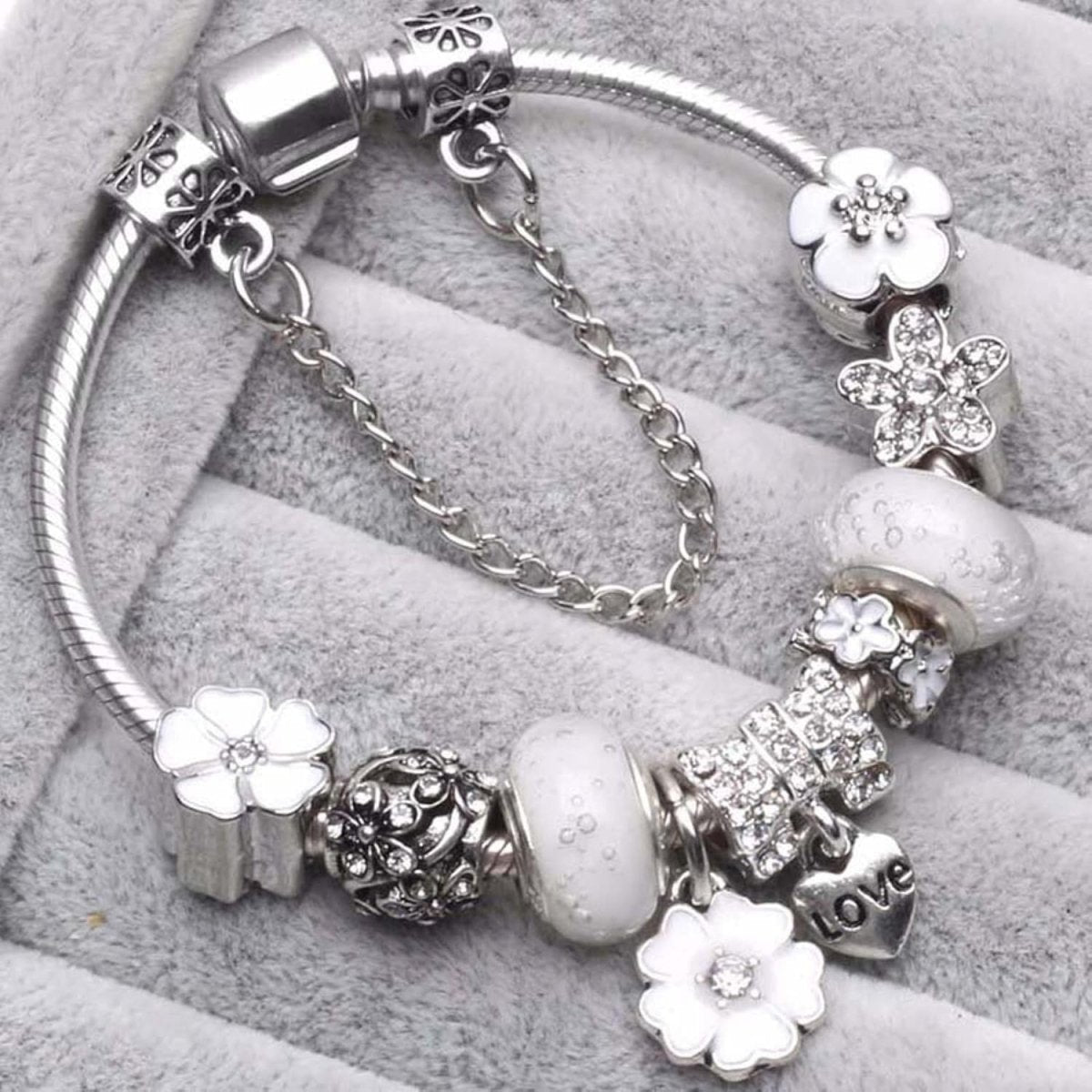 Elegant Floral Charm Bracelet in 925 Sterling Silver for Women - Nature-Inspired Design