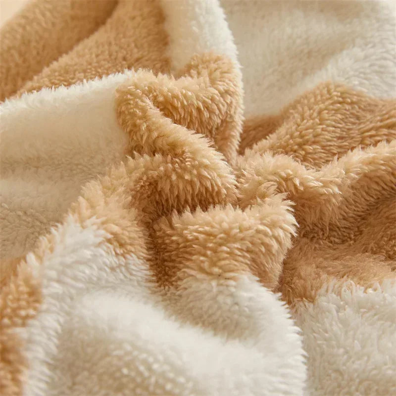 Extra Thick Cozy Quilt Weighted Blanket for Winter