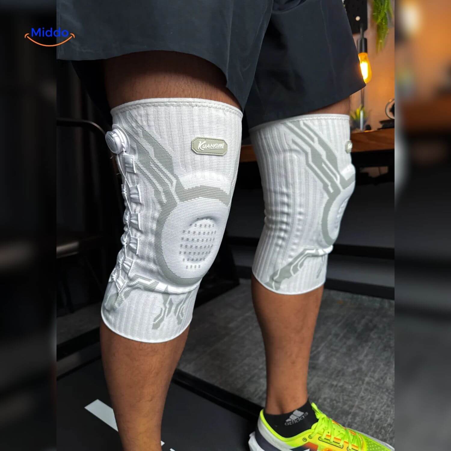 FlexiGuard™ Knee Brace | Sports Protection, Pain Relief & Stability
