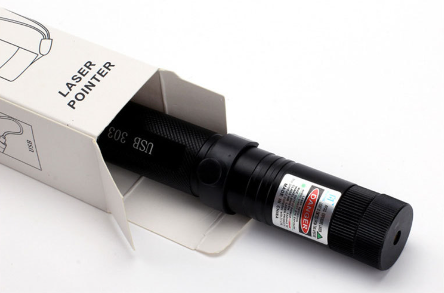 High-Performance Laser Pointer with Long Range
