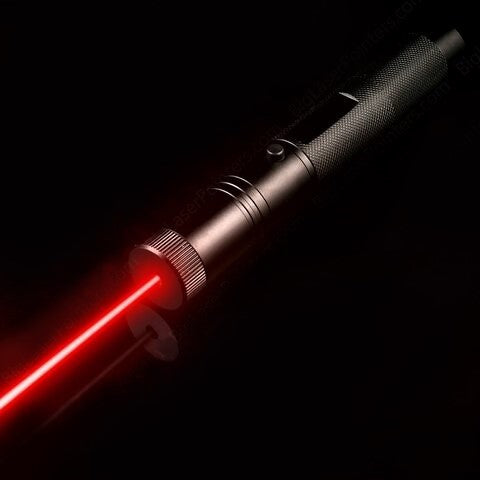 High-Performance Laser Pointer with Long Range