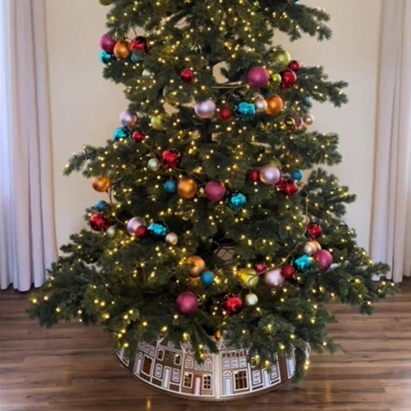 LED Gingerbread House Christmas Tree Collar