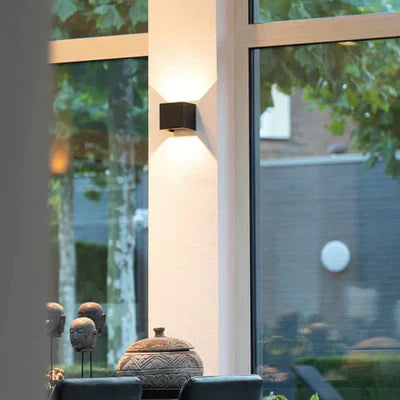Luxe Wall Light – Motion Sensor & Warm Ambient LED Lighting (2700K)