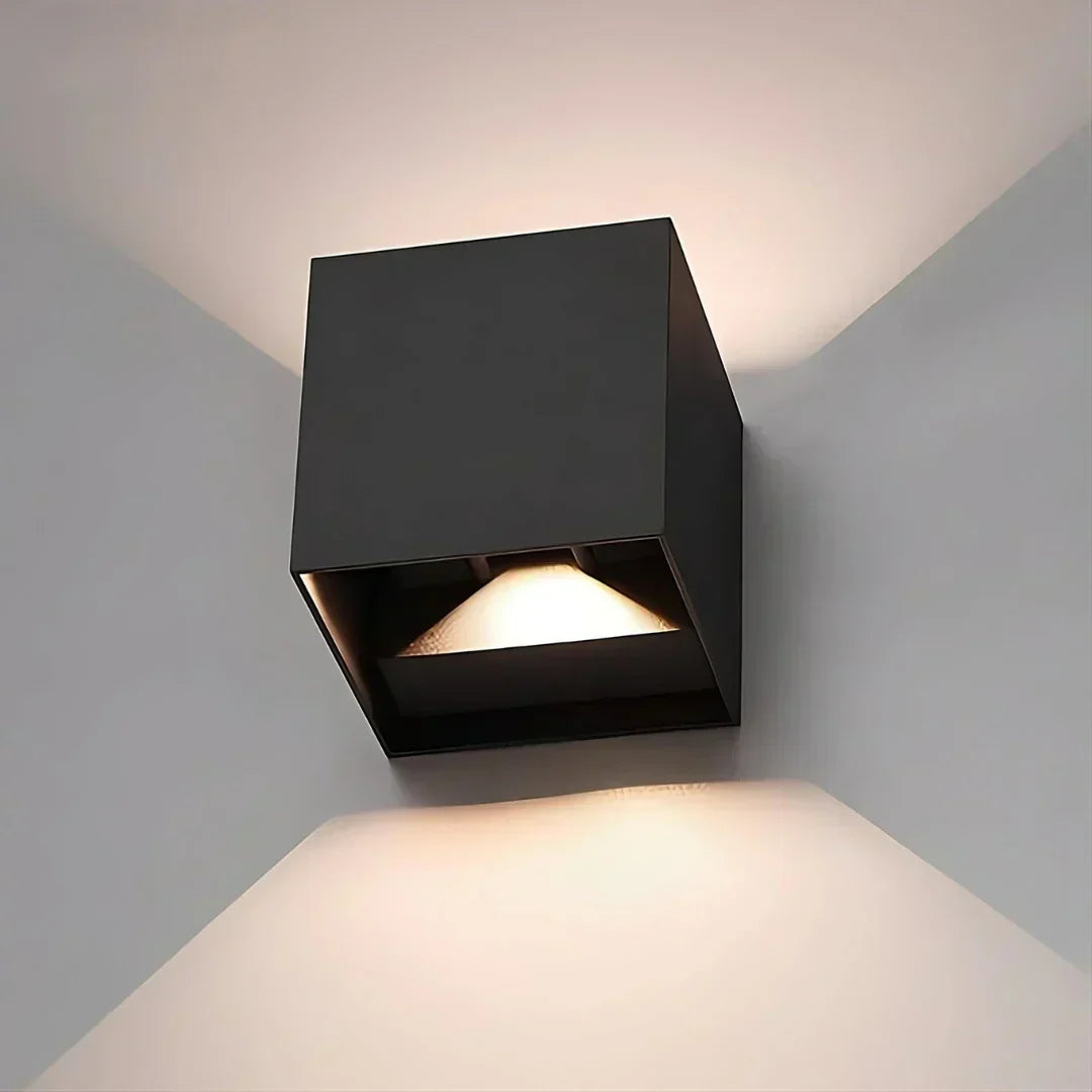 Luxe Wall Light – Motion Sensor & Warm Ambient LED Lighting (2700K)