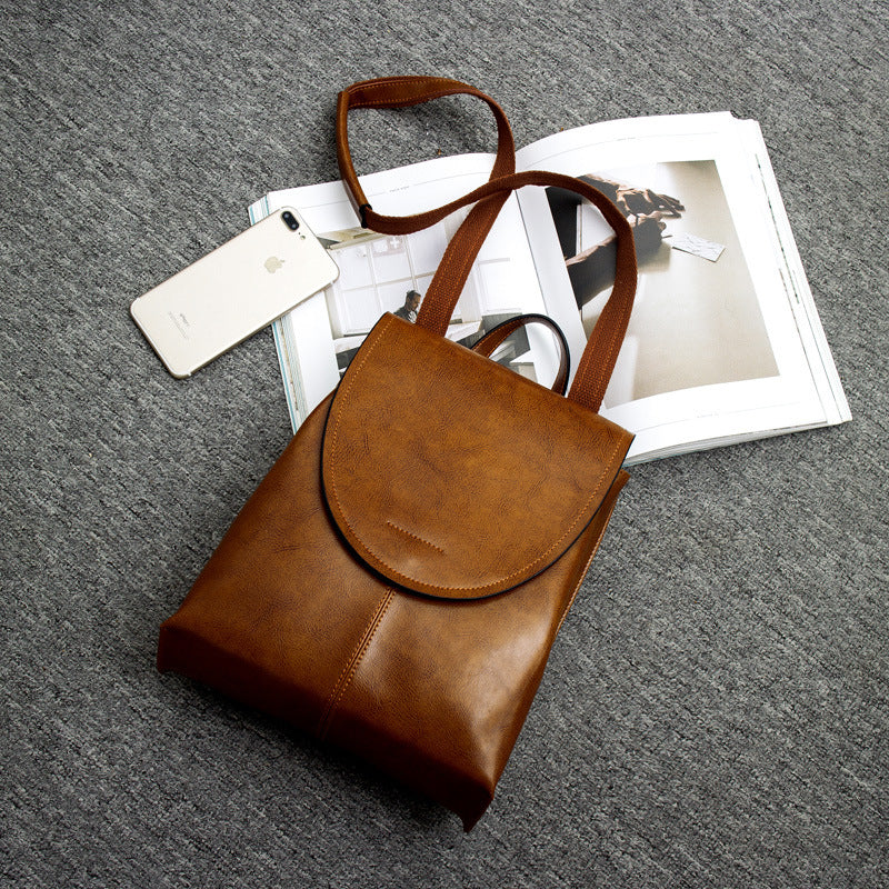 LuxeCarry Leather Backpack – Stylish Design with Versatile Storage for Women