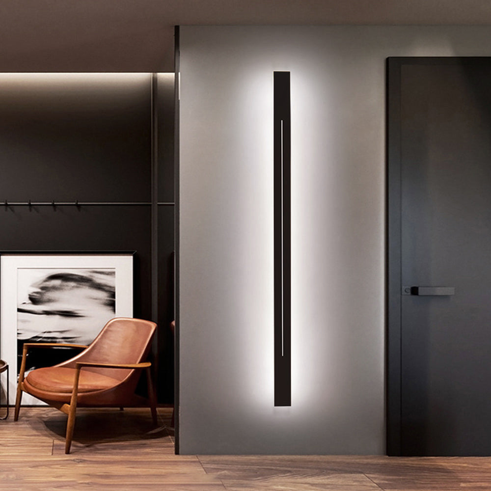 Modern LED Wall Light for Indoor Use - Gold & Black