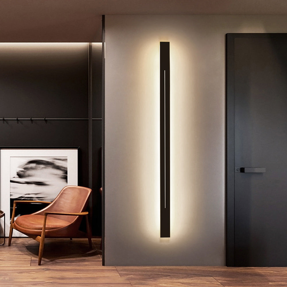 Modern LED Wall Light for Indoor Use - Gold & Black