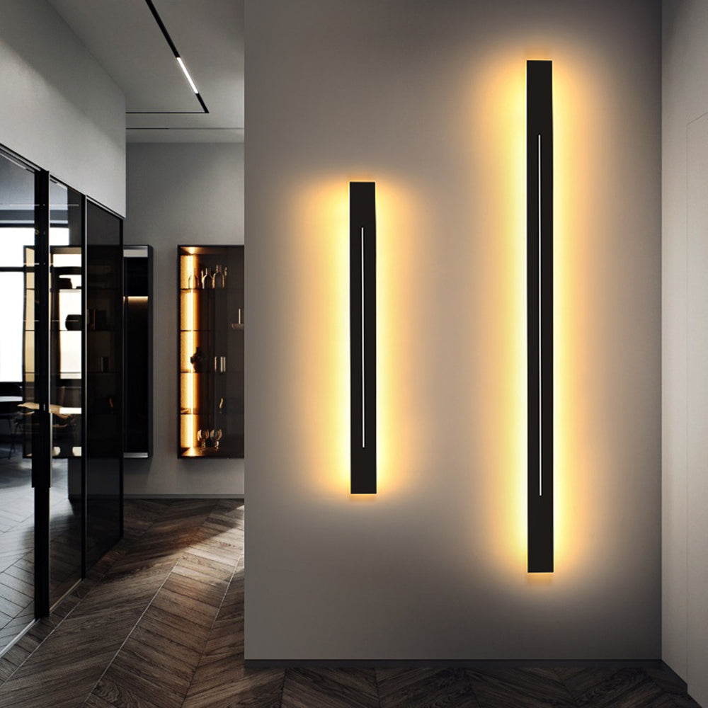 Modern LED Wall Light for Indoor Use - Gold & Black