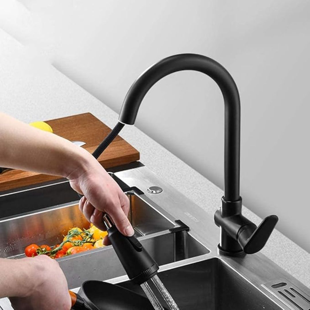 Modern Pull-Out Kitchen Faucet with Single Handle