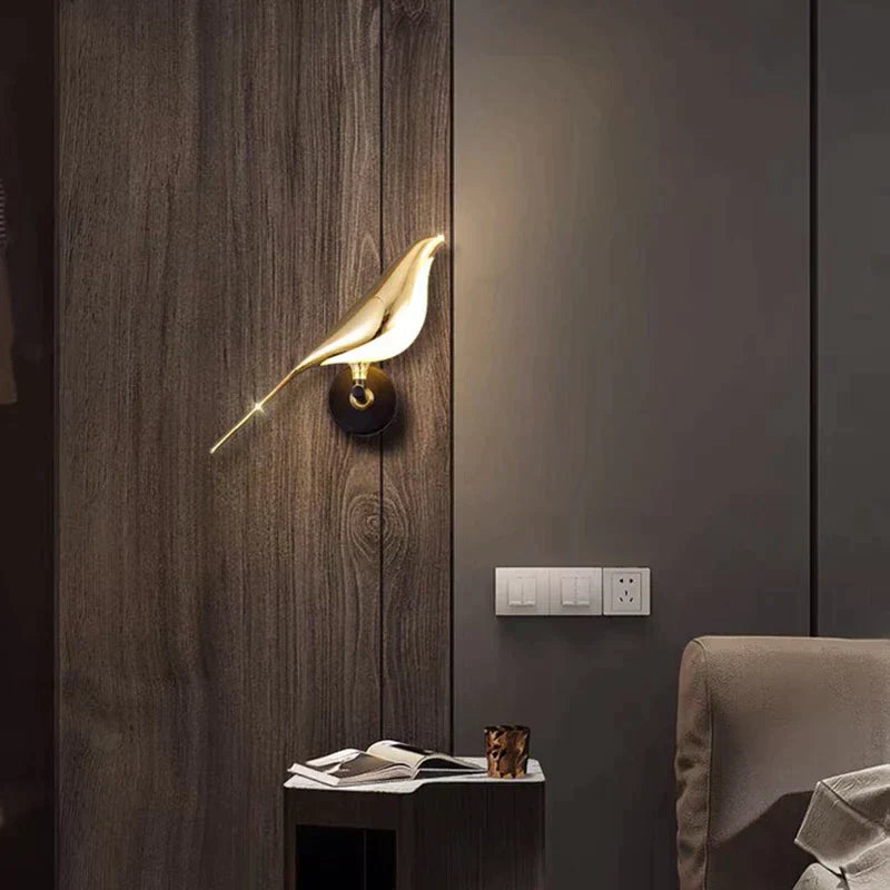 Modern Wall Lamp | Bird-Shaped Design
