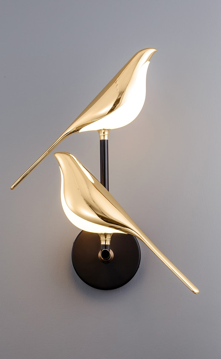 Modern Wall Lamp | Bird-Shaped Design