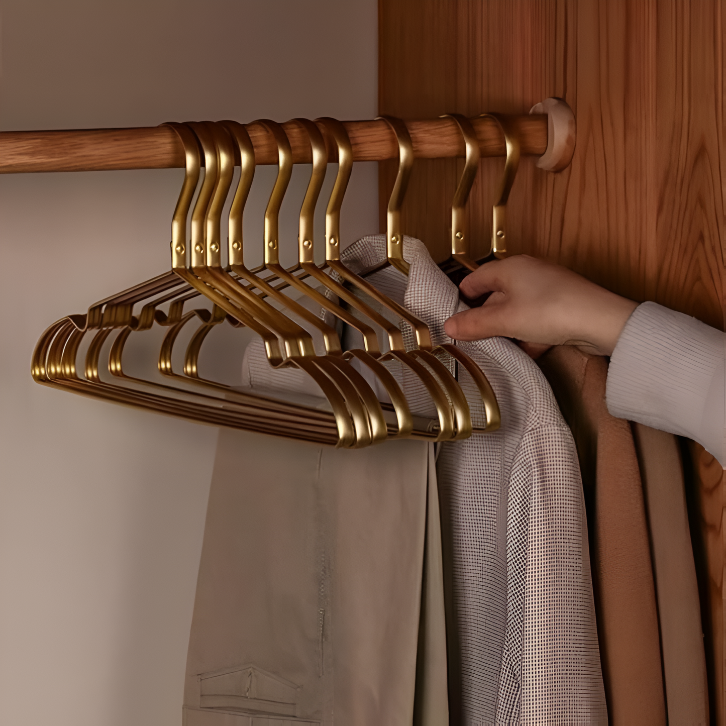 Non-Slip Aluminium Clothes Hangers