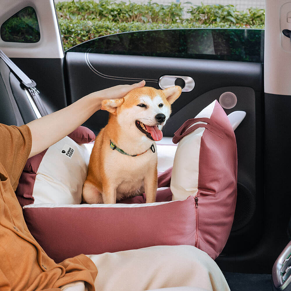 Safe Car Seat for Dogs with Protective Cushions