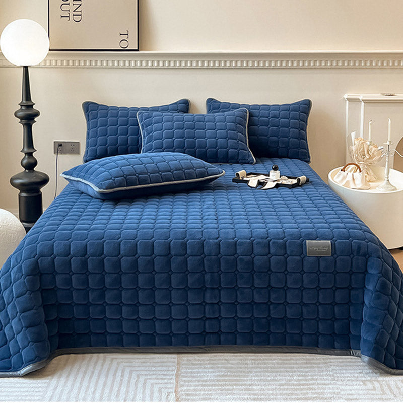 Soft Bedspread - Modern with Square Texture