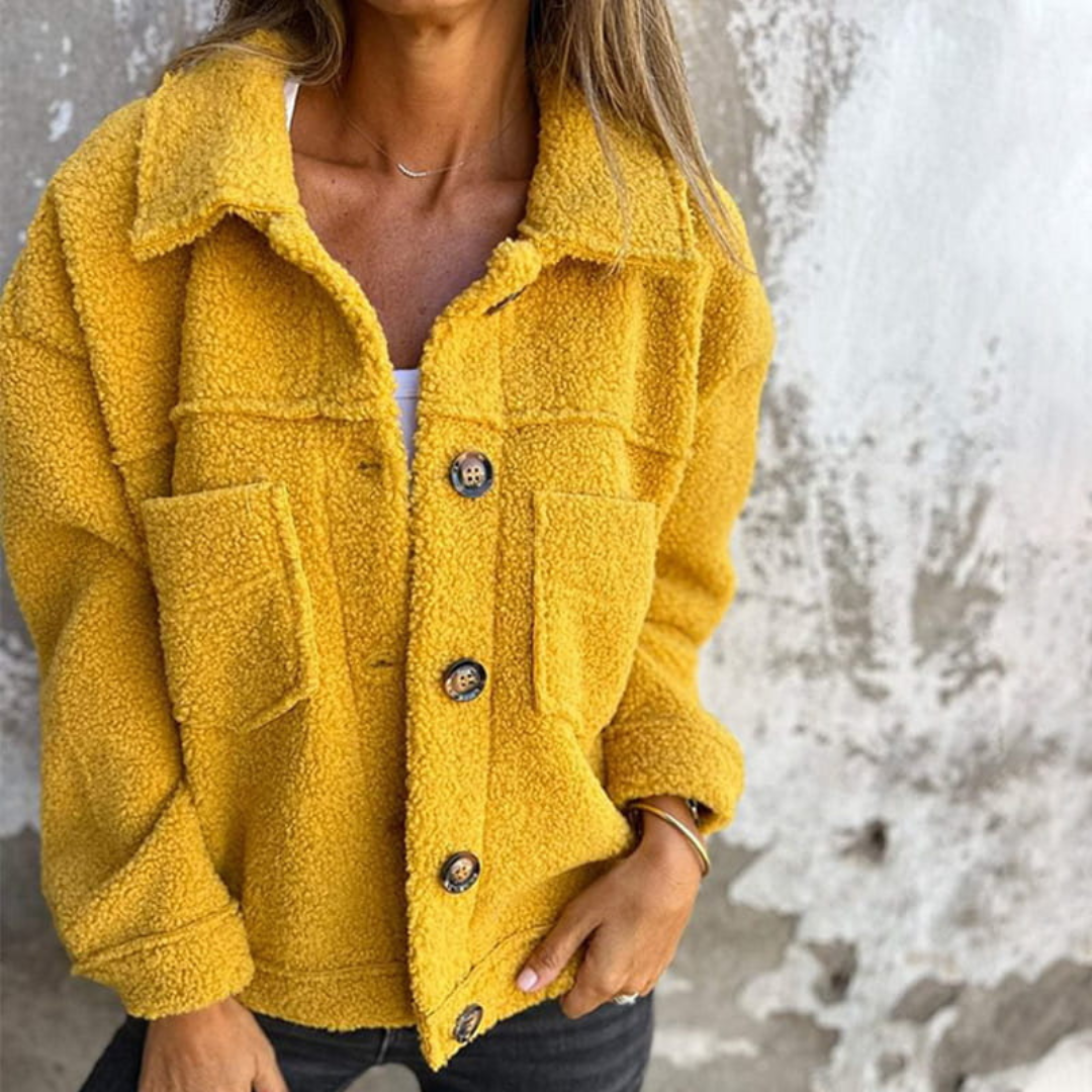 Stylish Autumn Jacket with an Elegant Fit