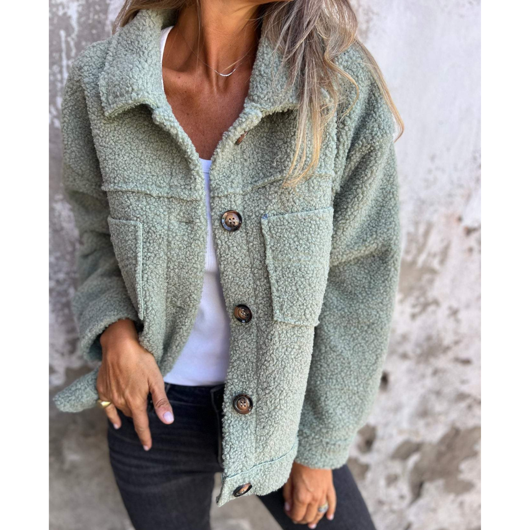 Stylish Autumn Jacket with an Elegant Fit