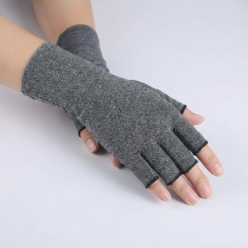 SusanSmith | RelievoGlove Half Finger Compression Glove