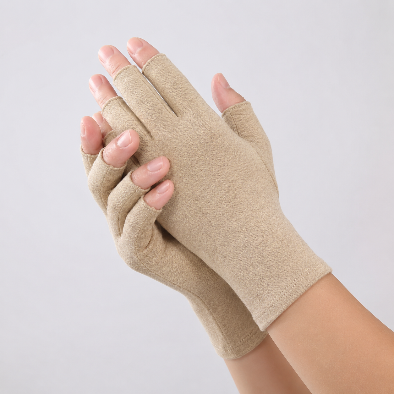 SusanSmith | RelievoGlove Half Finger Compression Glove