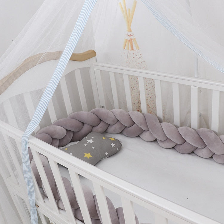 SusanSmith SusanSmith™ Greta Woven Baby Pillow | A beautiful & comfortable pillow for your baby