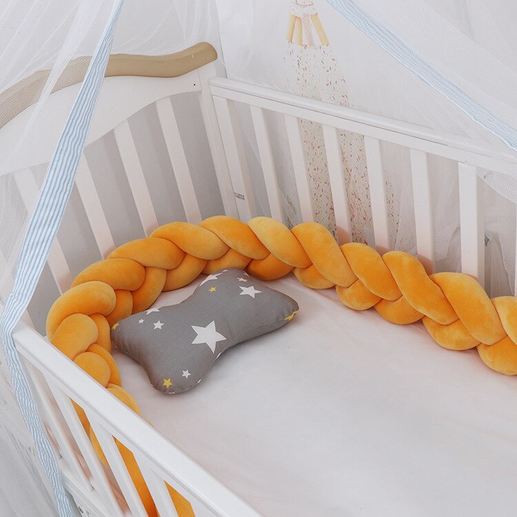 SusanSmith SusanSmith™ Greta Woven Baby Pillow | A beautiful & comfortable pillow for your baby
