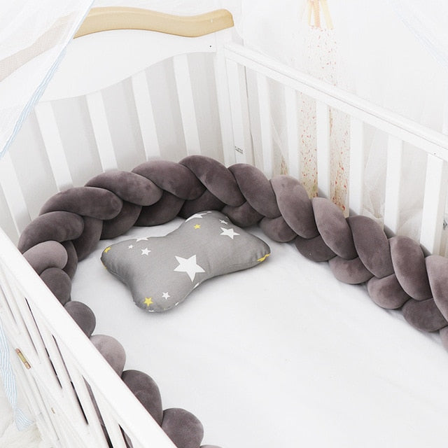 SusanSmith SusanSmith™ Greta Woven Baby Pillow | A beautiful & comfortable pillow for your baby