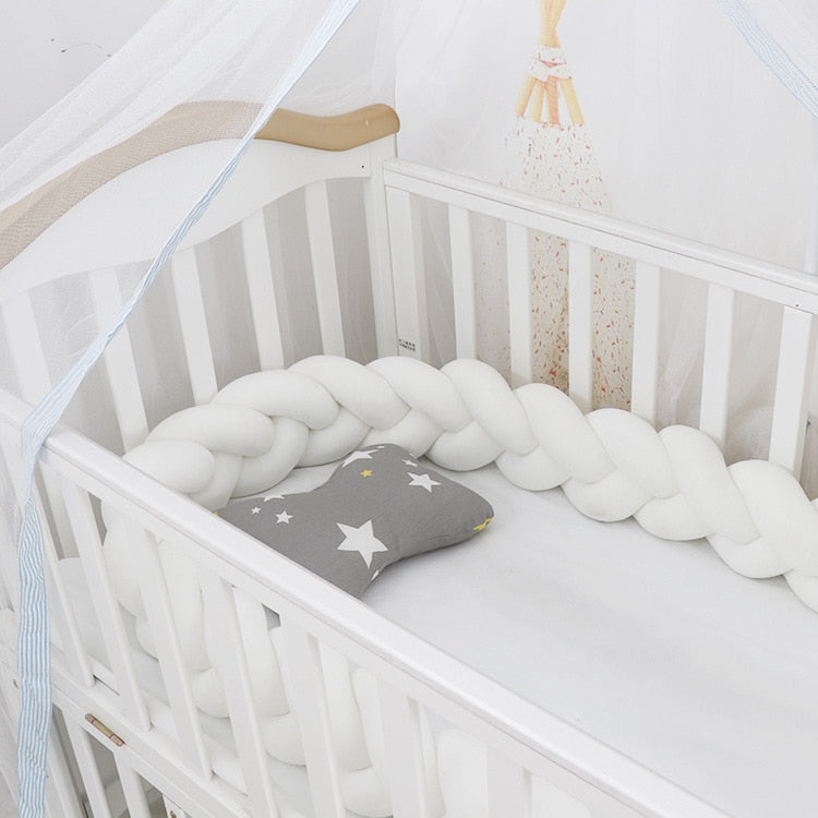 SusanSmith SusanSmith™ Greta Woven Baby Pillow | A beautiful & comfortable pillow for your baby