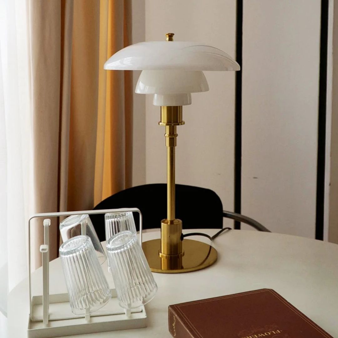 SusanSmith SusanSmith™ Leila Designer Nordic LED Table Lamp