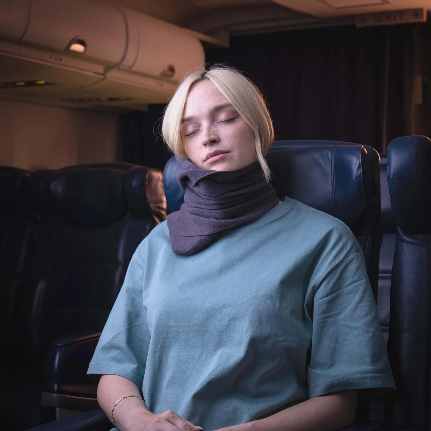Travel Neck Pillow - Ergonomic and Comfortable