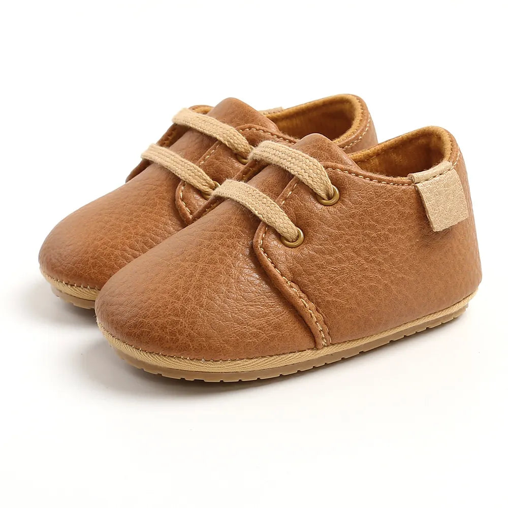 Unisex Retro Leather Baby Moccasins - Soft Sole Toddler Shoes