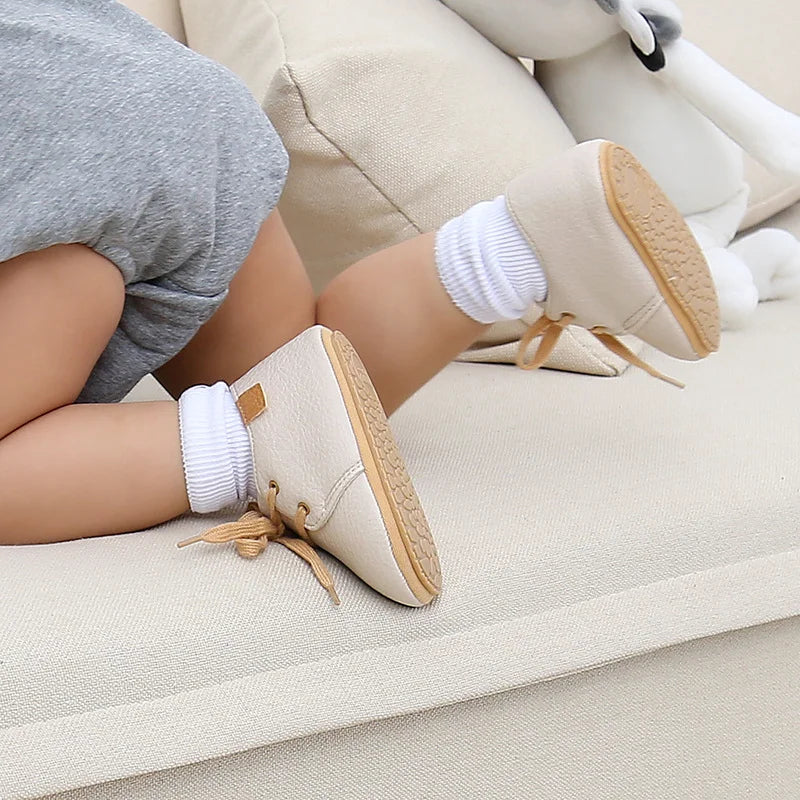 Unisex Retro Leather Baby Moccasins - Soft Sole Toddler Shoes