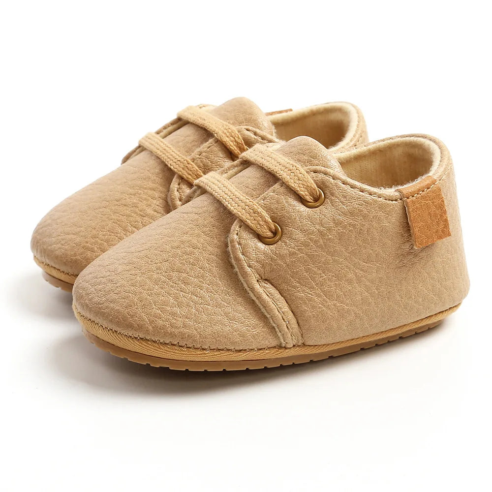 Unisex Retro Leather Baby Moccasins - Soft Sole Toddler Shoes
