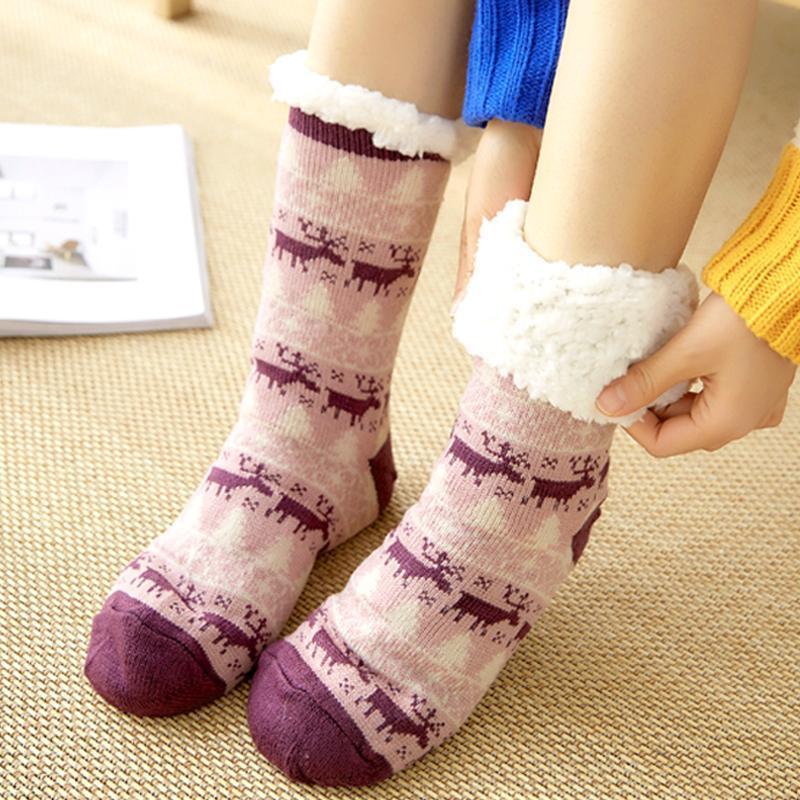 Unisex Slipper Socks with Non-Slip Soles – Warm and Cosy