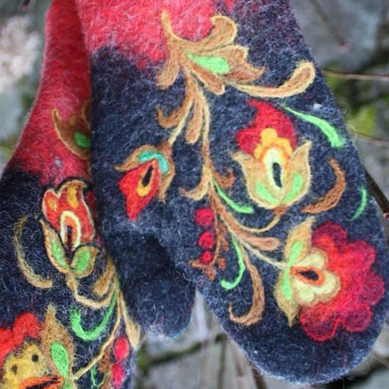 Unisex Winter Flower Wool Gloves