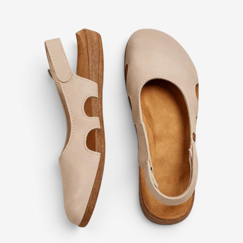 Women's Closed-Toe Flat Sandals
