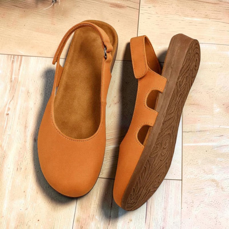 Women's Closed-Toe Flat Sandals