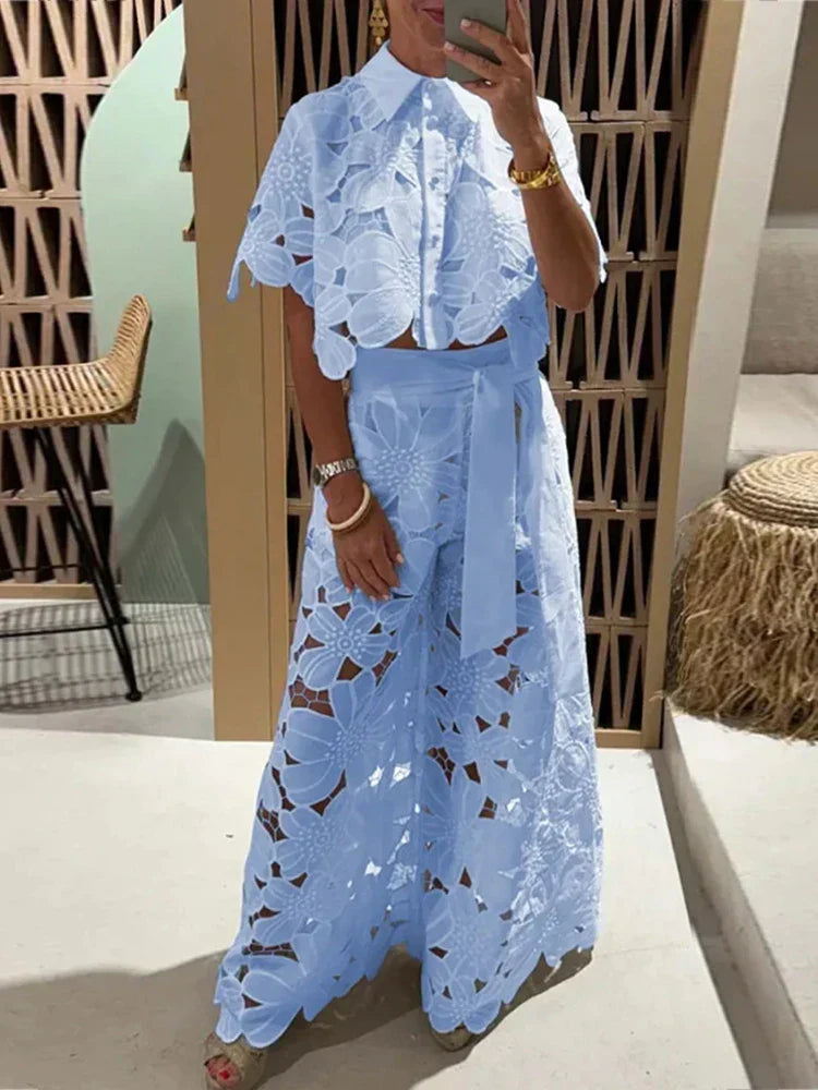Women's Floral Cut-Out Set