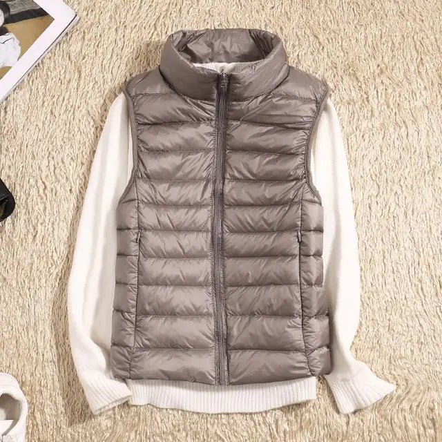 Women's Lightweight Fitted Down Vest