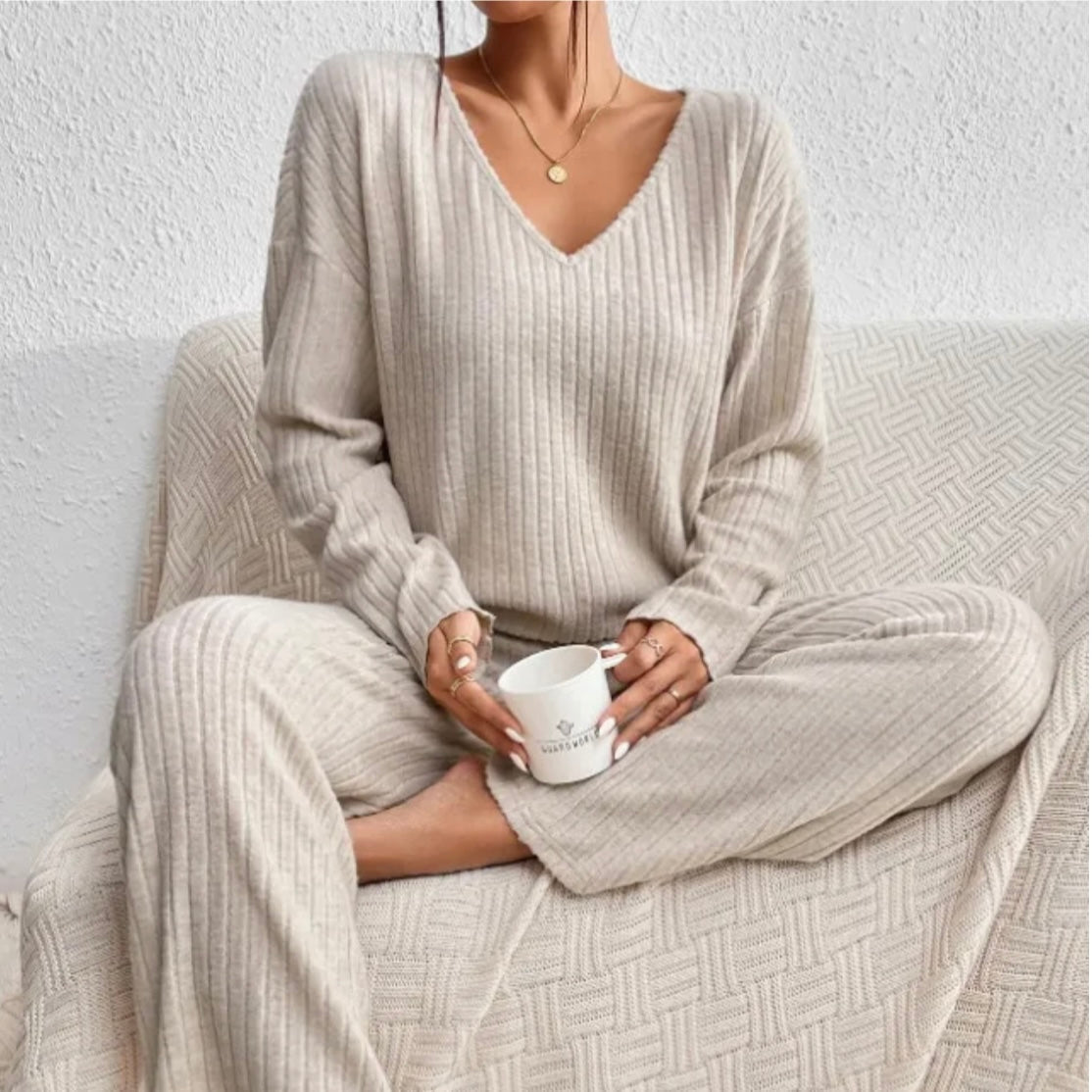Women's Long-Sleeve Knit Loungewear Set
