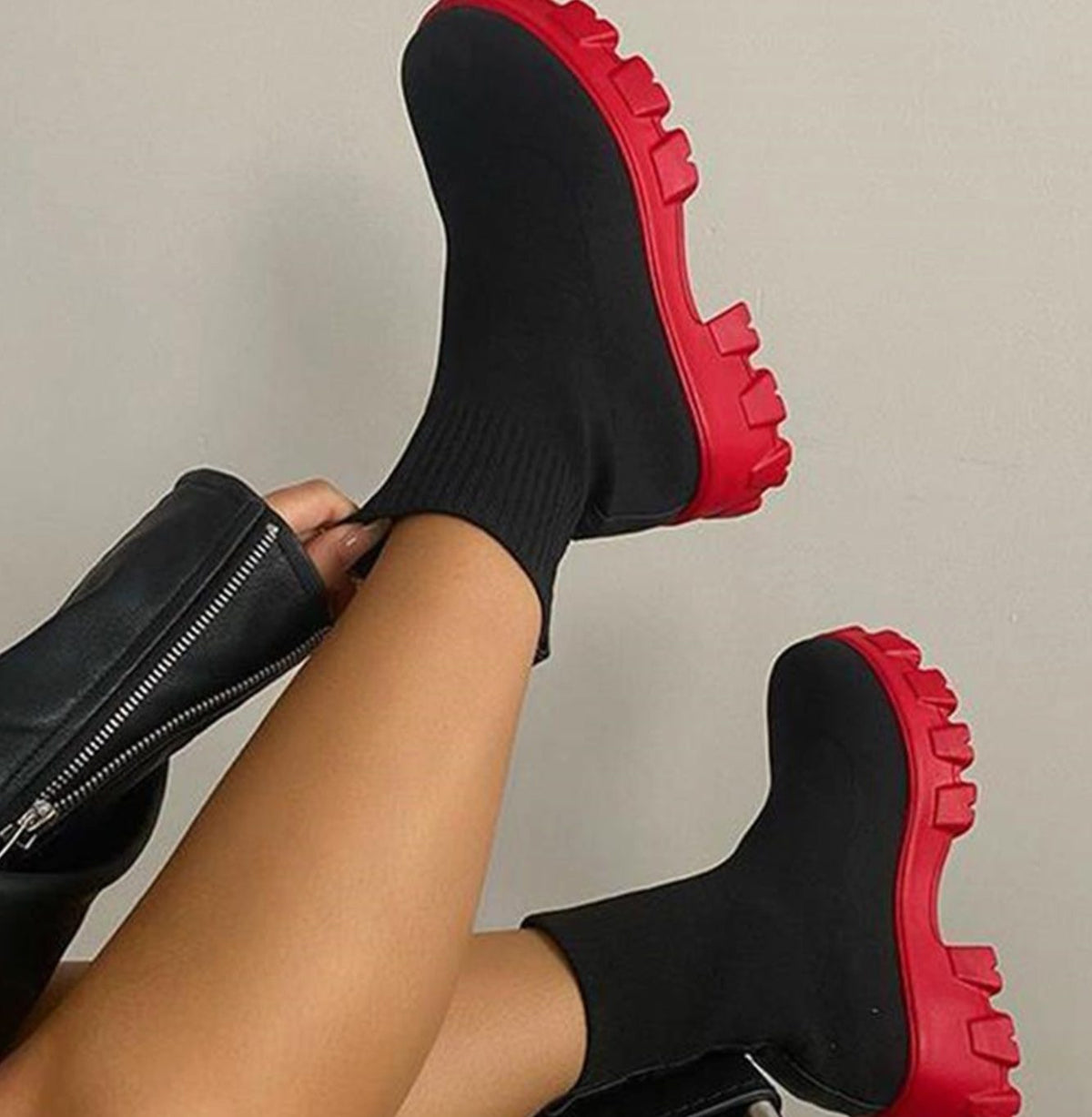 Women's Slip-On Chunky Heel Knit Sock Boots with Lug Sole