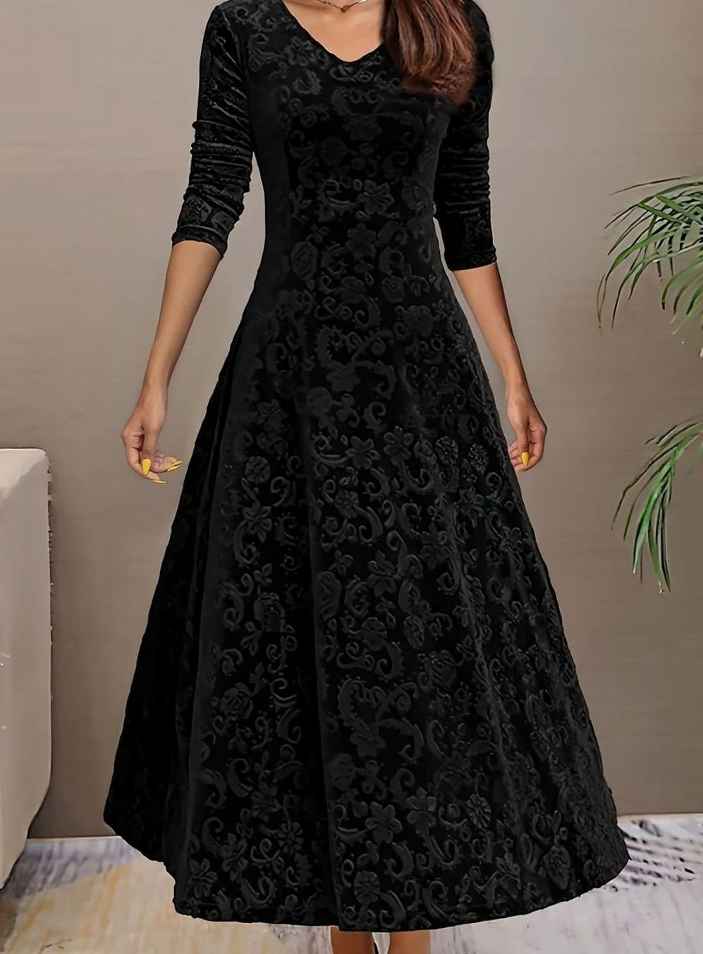 Women's Velvet V-Neck Long-Sleeve A-Line Midi Dress