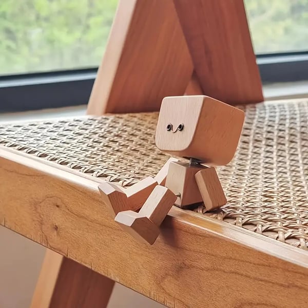 Wooden Decorative Figure | Movable Rocking Function | Changeable Faces | WobbleWood